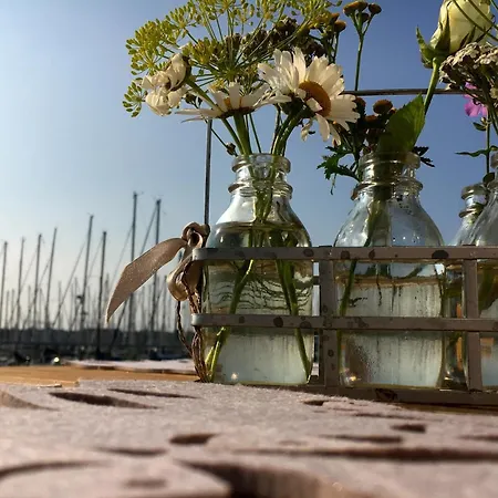 Дом отдыха Ostsee - Reetdachhaus Nr 46 